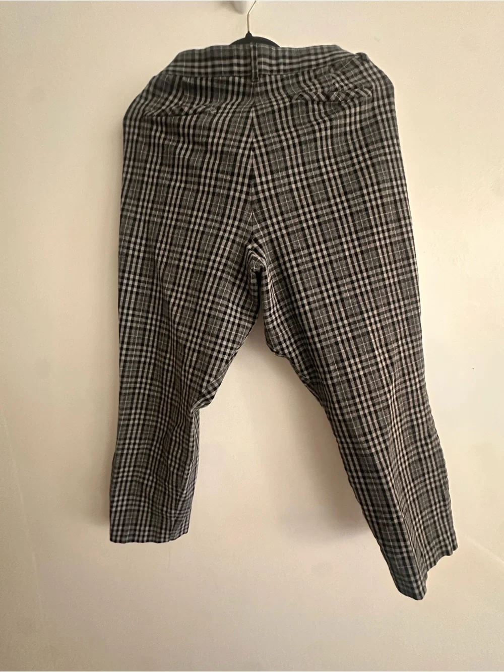 Women’s Gray Plaid Dress Pants - Picture 4 of 6